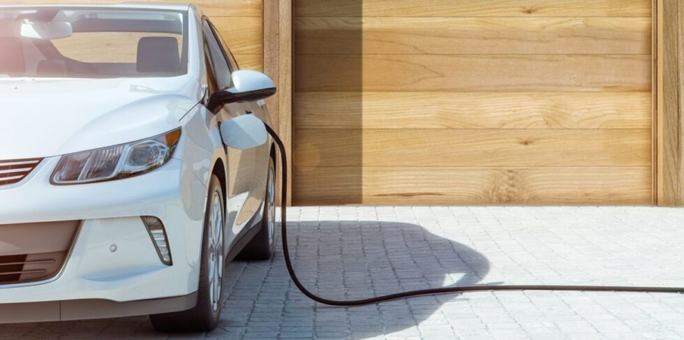 LDF 2026 : Vers une baisse spectaculaire des prix des voitures hybrides rechargeables ?