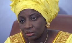 Mimi Touré claque la porte du groupe WhatsApp « Diomaye Président » : départ qui révèle une grosse fracture politique