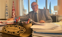 Tunisie : deux humanitaires condamnés mais libérés après un procès inédit sur l’aide aux migrants, non-lieu pour trois autres